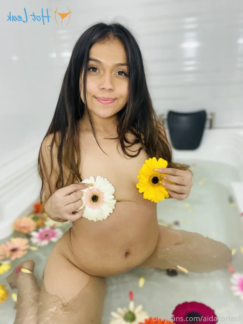 Aida Cortes [ aidacortesll ] Onlyfans leaked photo 12397908 on Hotleaks.tv