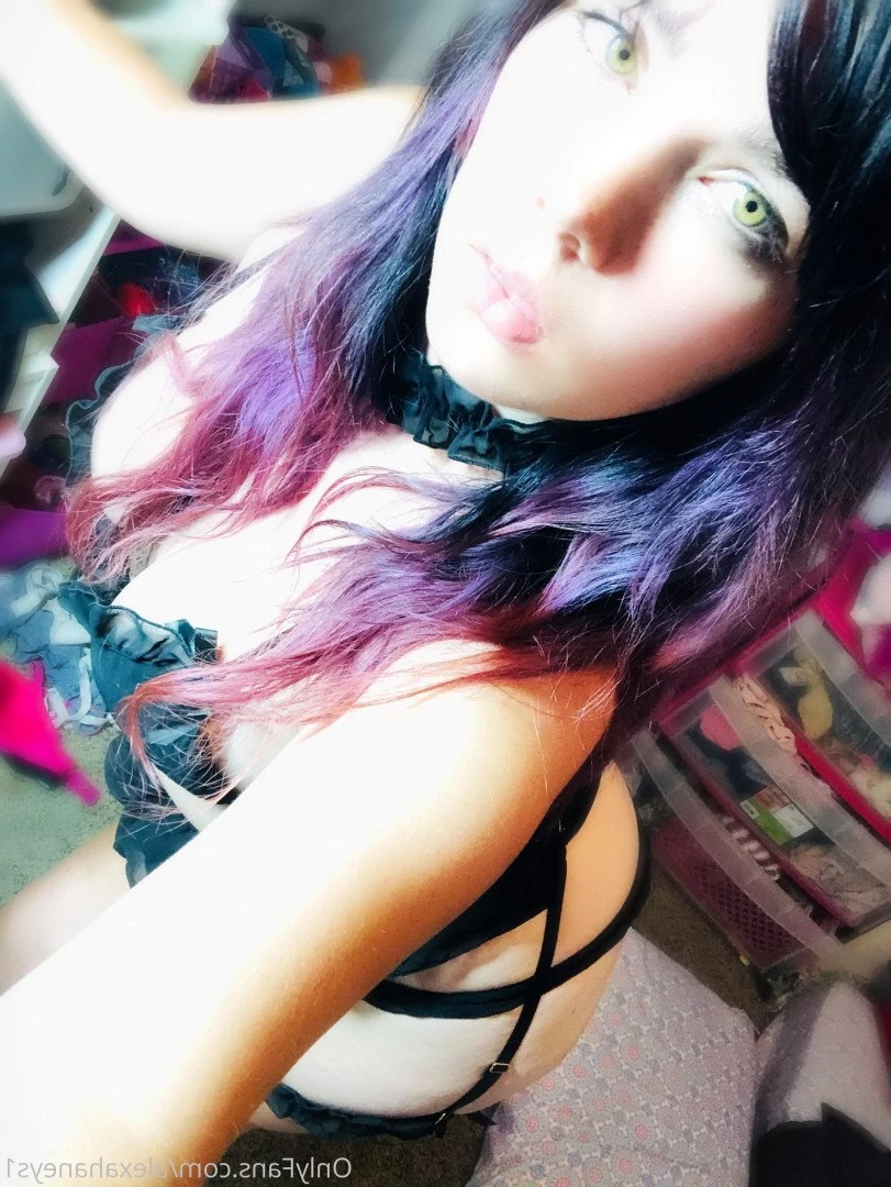 Alexa Haneys 💥🔥 [ alexahaneys1 ] Onlyfans leaked photo 26813 on Hotleaks.tv