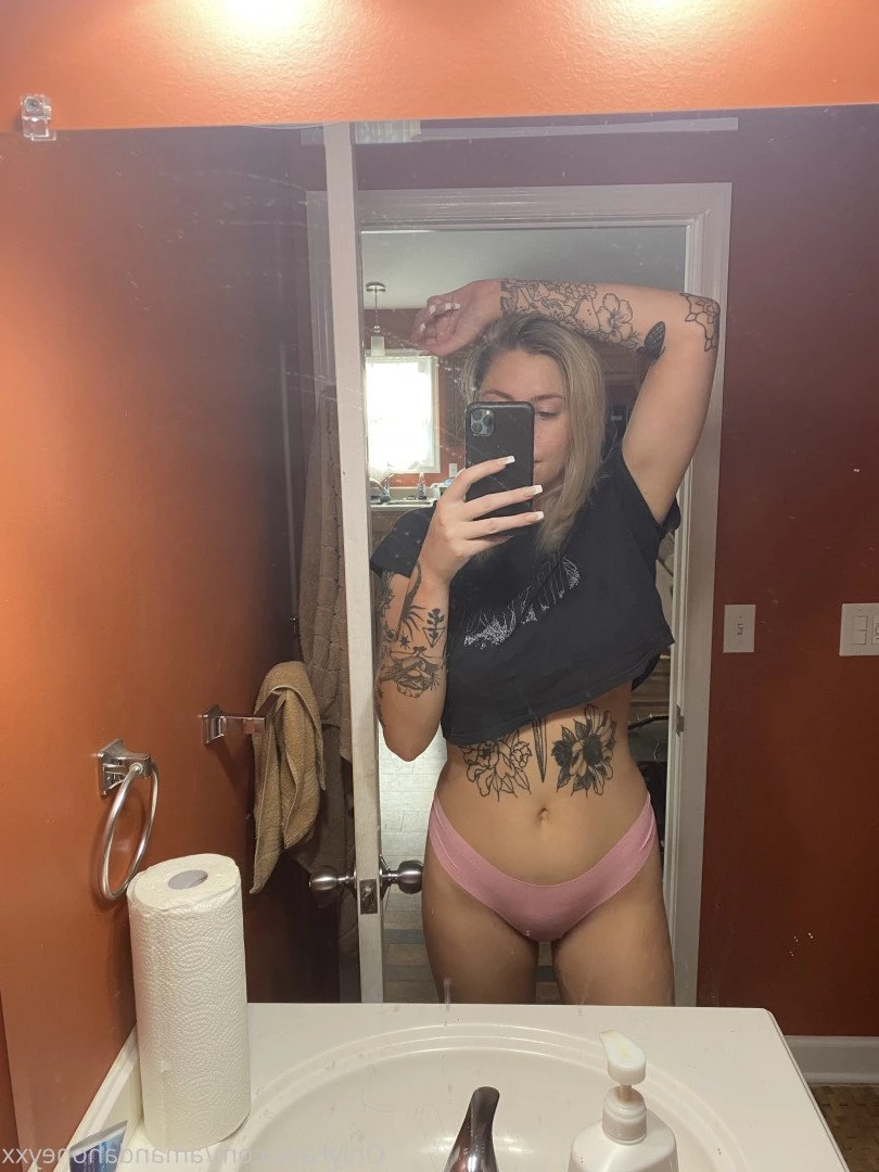 Amanda [ amandahoneyxx ] Onlyfans leaked photo 51885 on Hotleaks.tv