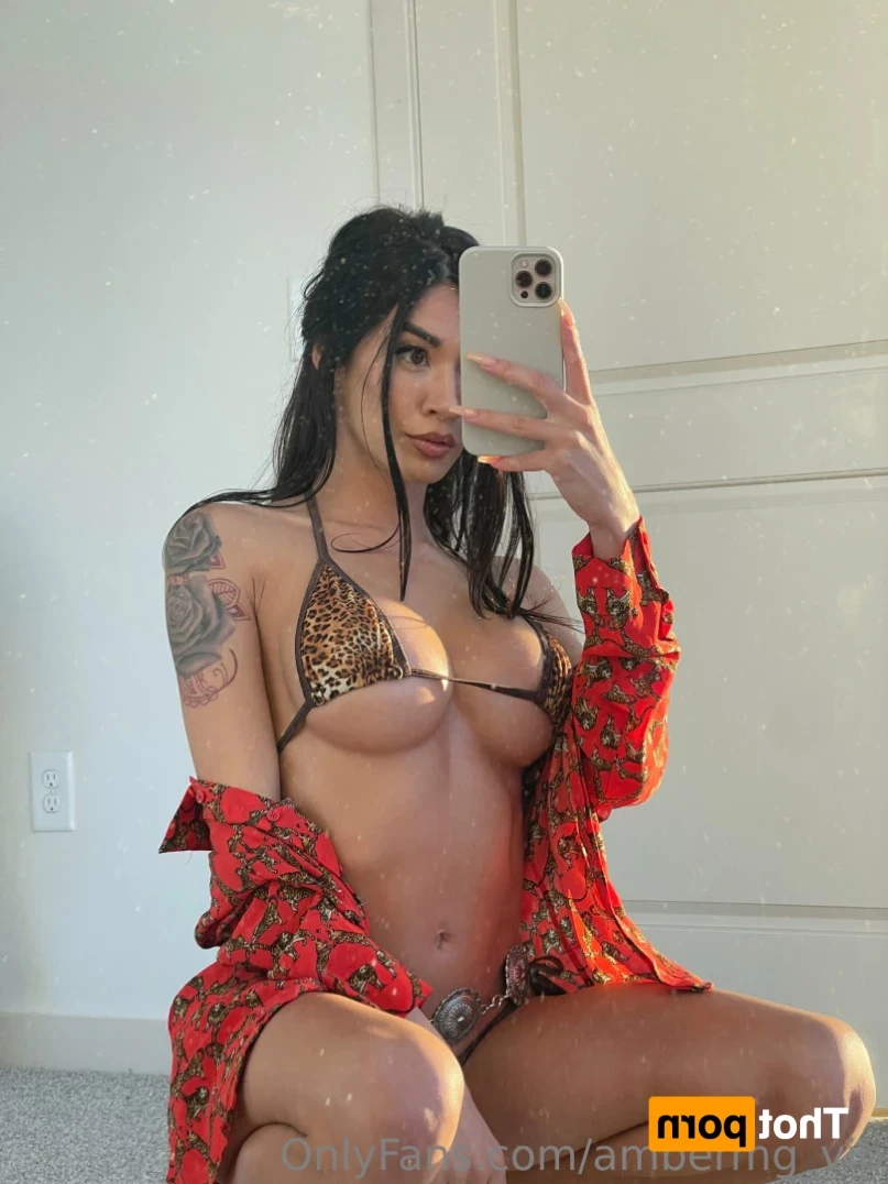 Lebanese princess 👸🏻 💦 [ ambermg_vip ] Onlyfans leaked photo 11522895 on Hotleaks.tv