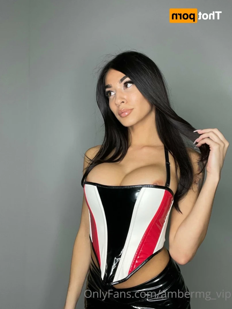 Lebanese princess 👸🏻 💦 [ ambermg_vip ] Onlyfans leaked photo 15814757 on Hotleaks.tv