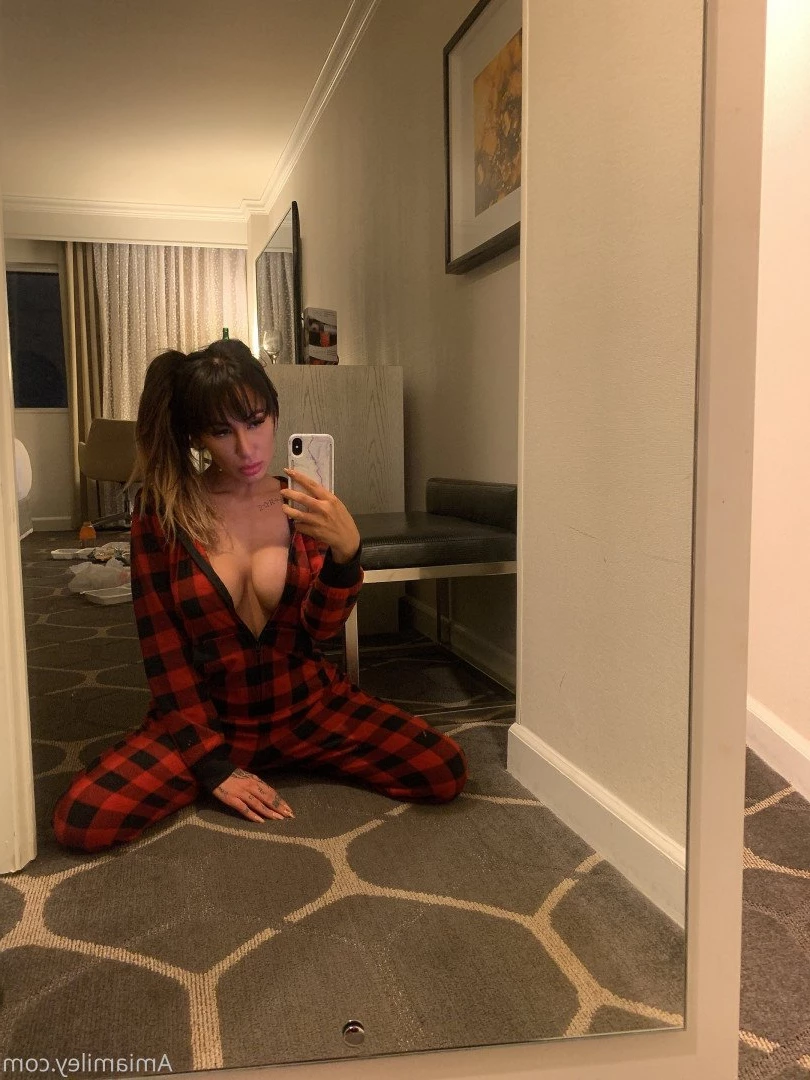 Amia (Old Account) [ amiamiley ] Onlyfans leaked photo 65605 on Hotleaks.tv