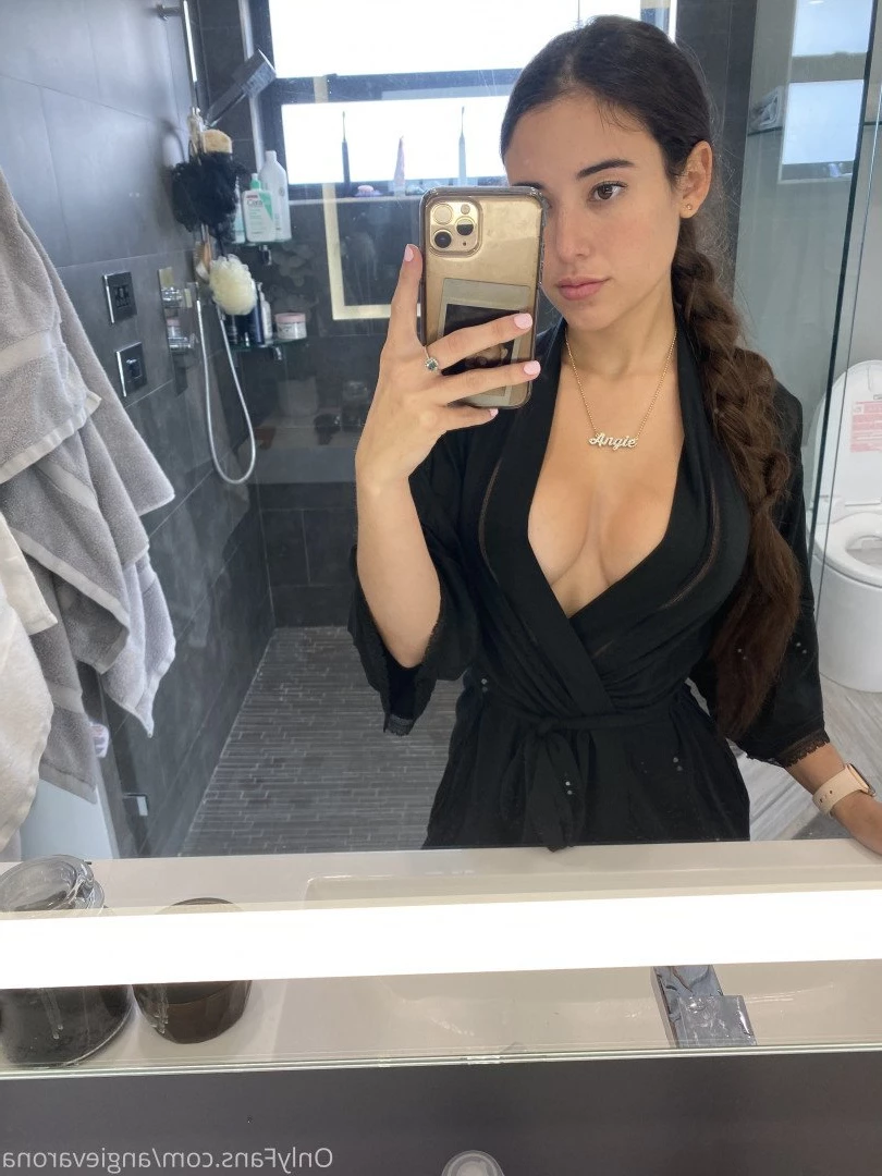 Angie Varona [ angievarona ] Onlyfans leaked photo 1418228 on Hotleaks.tv