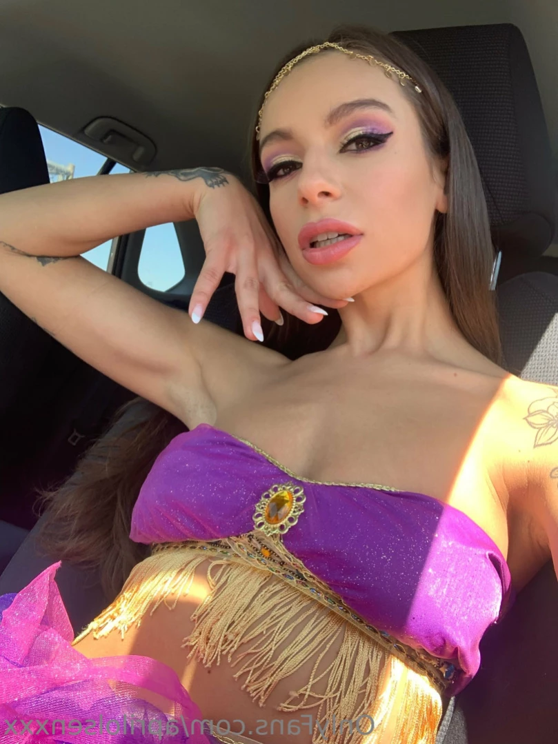 April Olsen (18+) [ aprilolsenxxx ] Onlyfans leaked photo 16133524 on Hotleaks.tv