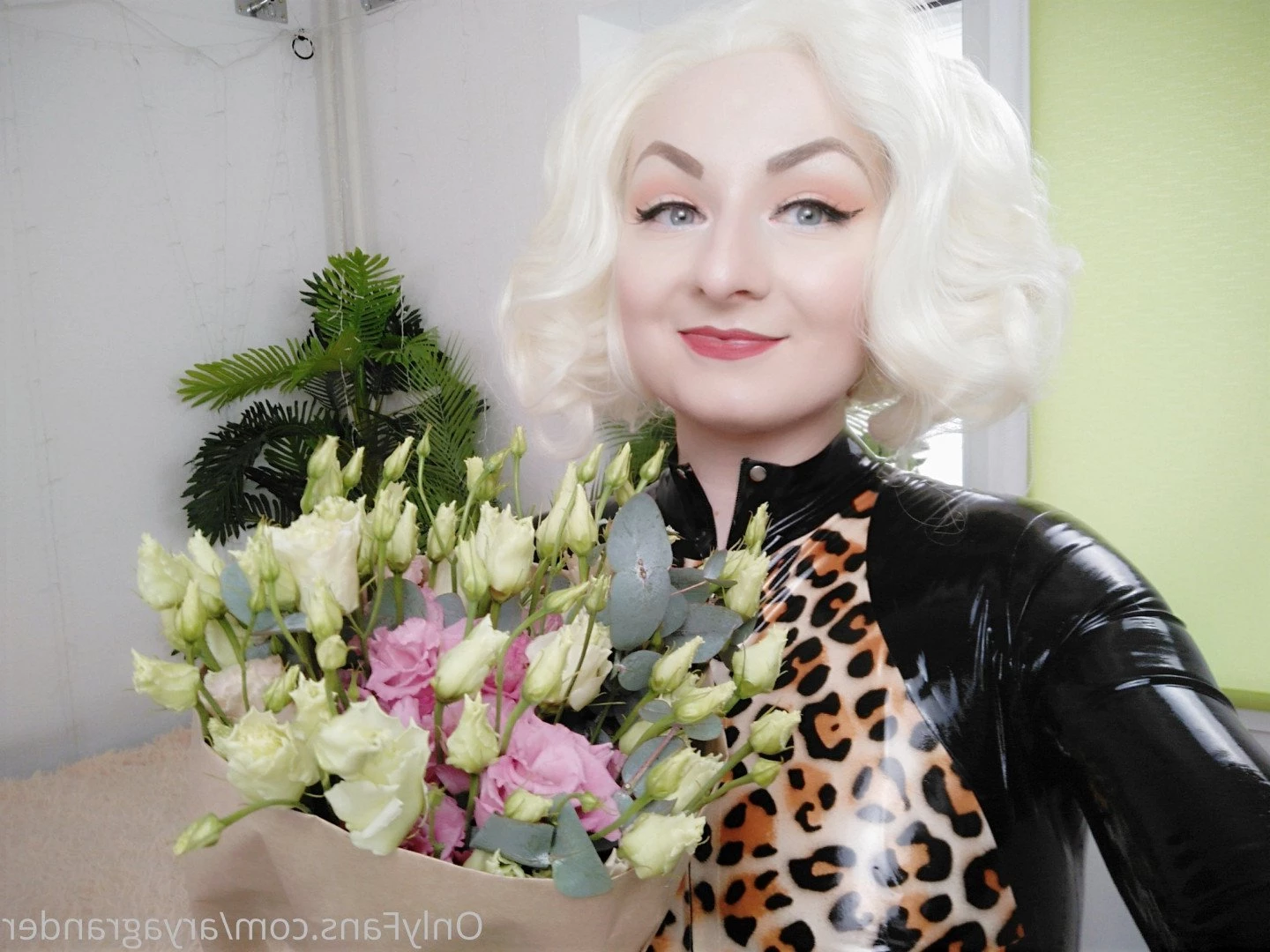 Fetish BDSM Mistress Arya Grander [ aryagrander ] Onlyfans leaked photo 107617 on Hotleaks.tv