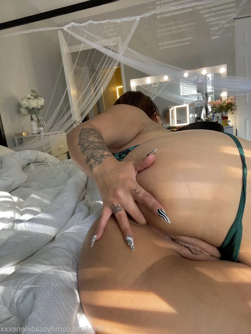 AlyssaAdelene [ lyssadelenex ] Onlyfans leaked photo 2048148 on Hotleaks.tv
