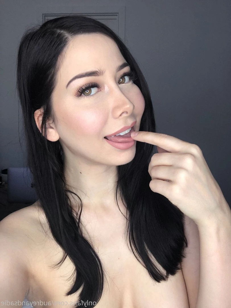 𝗔𝘂𝗱𝗿𝗲𝘆 &amp; 𝗦𝗮𝗱𝗶𝗲 🦋 𝗡𝗢 𝗣𝗣𝗩 [ audreyandsadie ] Onlyfans leaked photo 119754 on Hotleaks.tv