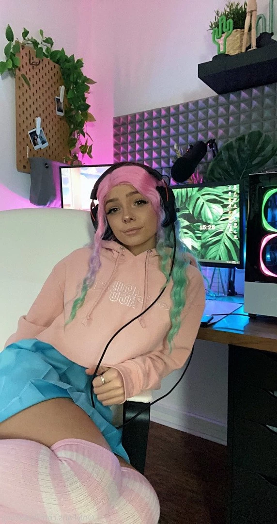 babyfooji aka peachtot 🌿🍌🍑 [ babyfooji ] Onlyfans leaked photo 140402 on Hotleaks.tv