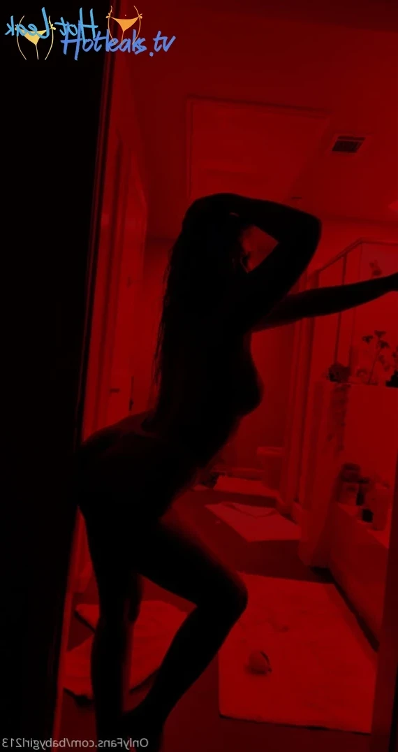 emmy [ babygirl213 ] Onlyfans leaked photo 12281096 on Hotleaks.tv