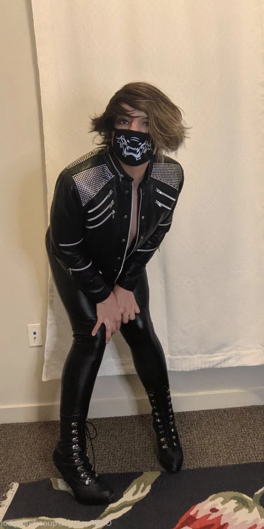 QBB [ queerbunnybabe ] Onlyfans leaked photo 4522251 on Hotleaks.tv