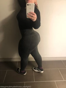 3943697
