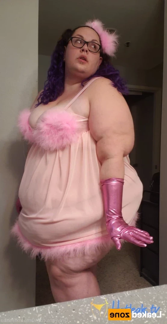 ssbbw amatrix [ amatrixfetisha ] Onlyfans leaked photo 15659735 on Hotleaks.tv