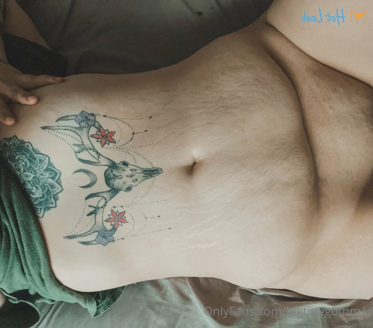 bigtittyg0thm1r Onlyfans leaked photo 15566703 on Hotleaks.tv
