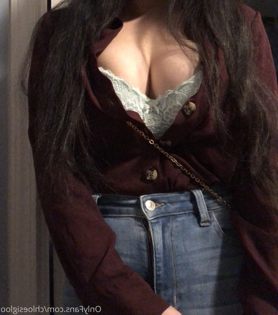 Chloe [ chloesigloo ] Onlyfans leaked photo 3773134 on Hotleaks.tv