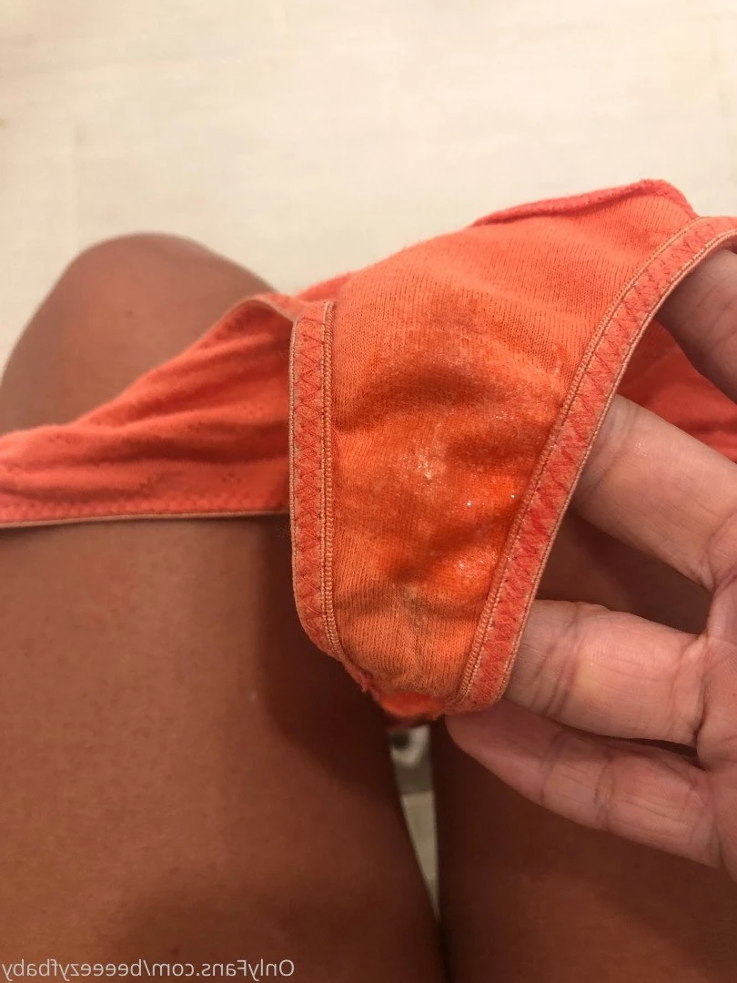 Bee 🐝🍯 [ beeeezyfbaby ] Onlyfans leaked photo 170437 on Hotleaks.tv