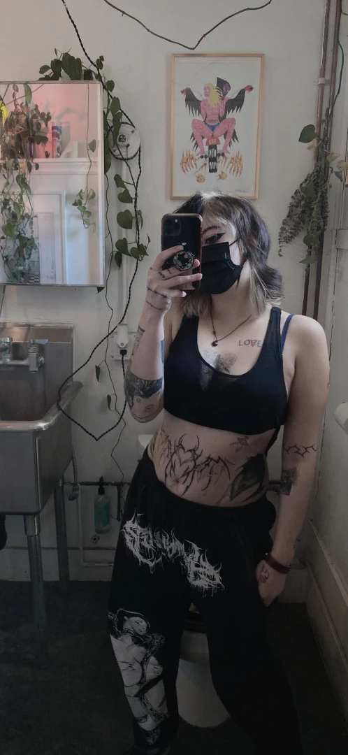 gremlinbxtch Onlyfans leaked photo 6625270 on Hotleaks.tv