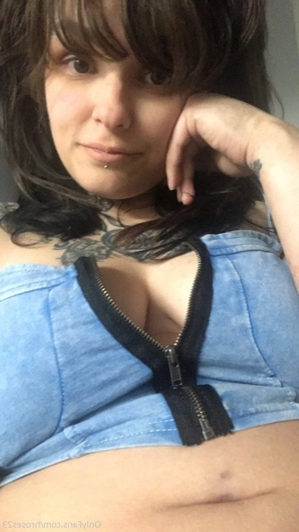 H_Roses23’s (FREE) [ myrose0413 ] Onlyfans leaked photo 4379304 on Hotleaks.tv
