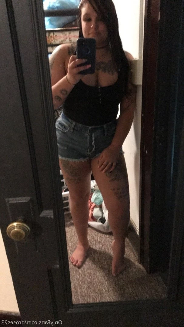 H_Roses23’s (FREE) [ myrose0413 ] Onlyfans leaked photo 4380300 on Hotleaks.tv