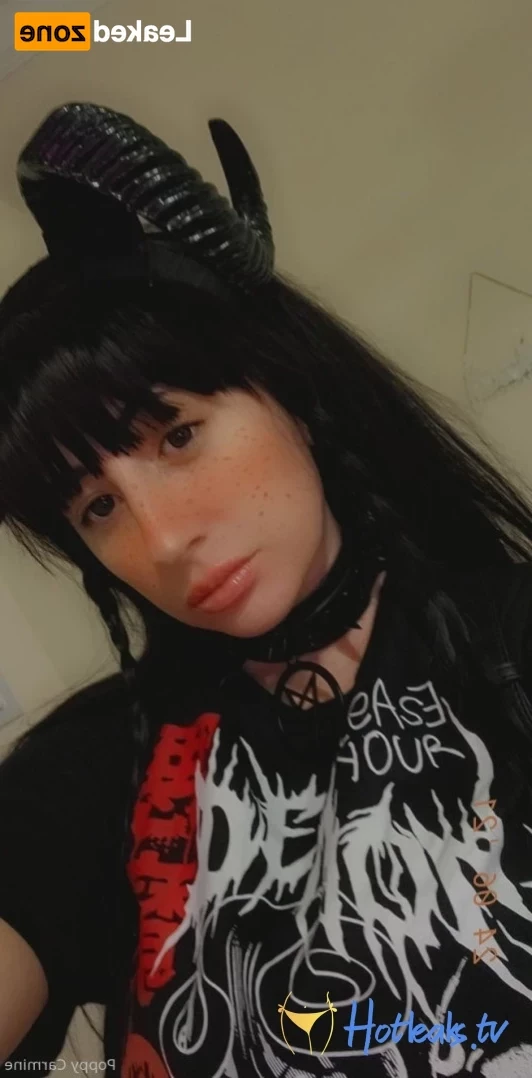Poppy [ poppycarmine ] Onlyfans leaked photo 14350085 on Hotleaks.tv