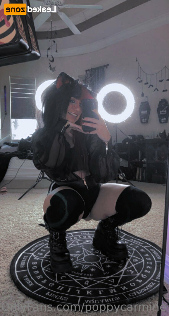 Poppy [ poppycarmine ] Onlyfans leaked photo 16584525 on Hotleaks.tv