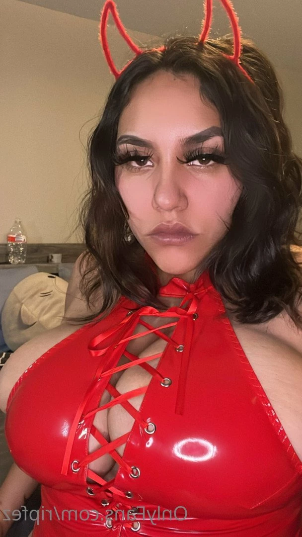 𝑩𝒖𝒏𝒏𝒚 [ ripfez ] Onlyfans leaked photo 2319090 on Hotleaks.tv