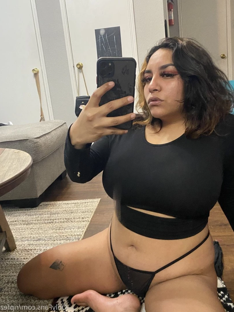 𝑩𝒖𝒏𝒏𝒚 [ ripfez ] Onlyfans leaked photo 2323230 on Hotleaks.tv