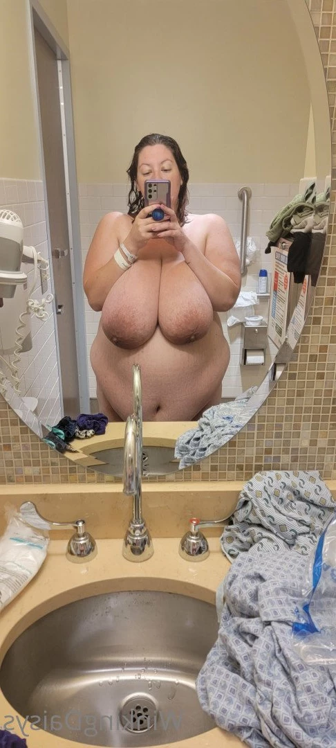 Busty Mara [ winkingdaisys ] Onlyfans leaked photo 2385250 on Hotleaks.tv