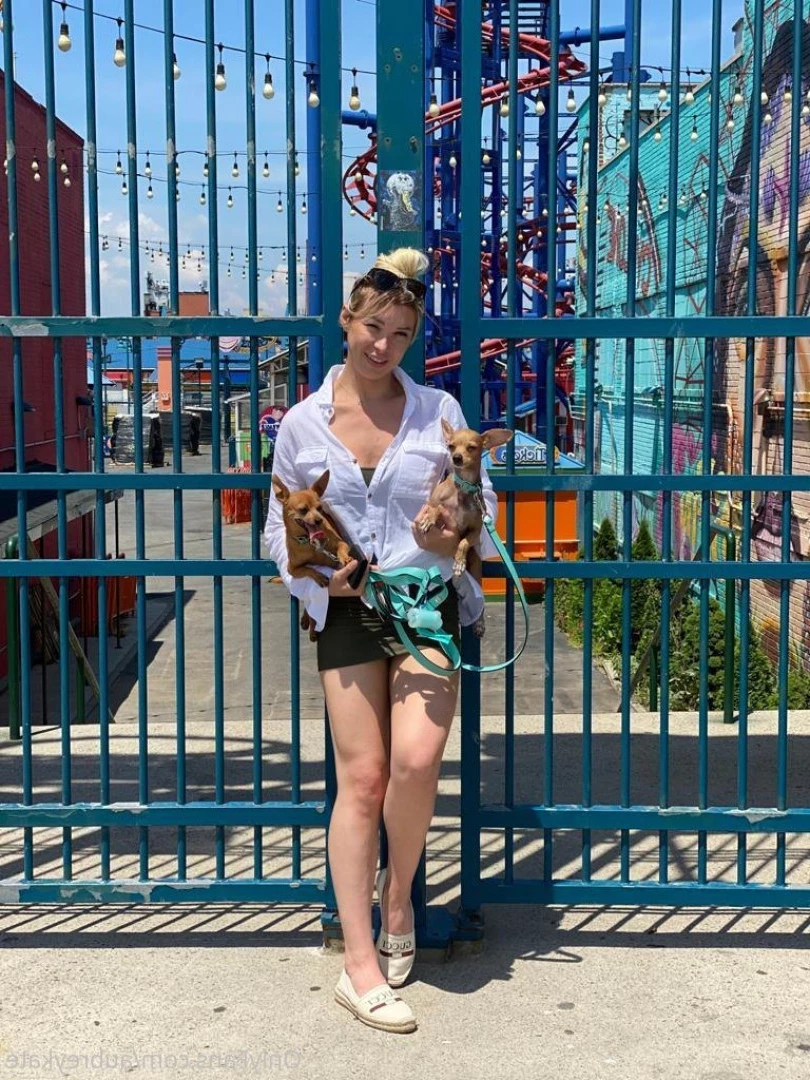 Aubrey Kate [ aubreykate ] Onlyfans leaked photo 6130996 on Hotleaks.tv