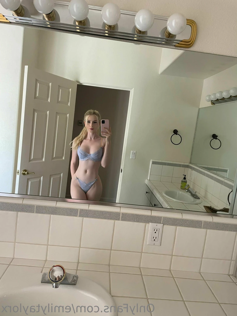 emily taylor [ emilytaylorx ] Onlyfans leaked photo 6123181 on Hotleaks.tv