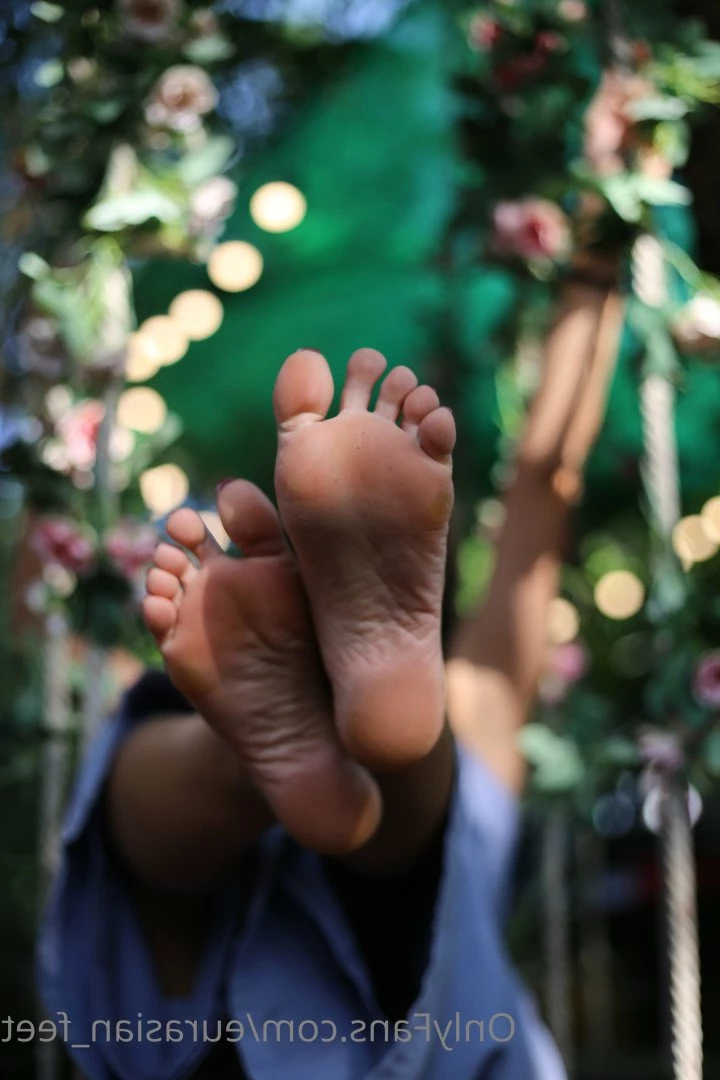 Eurasian Feet [ eurasian_feet ] Onlyfans leaked photo 4481218 on Hotleaks.tv
