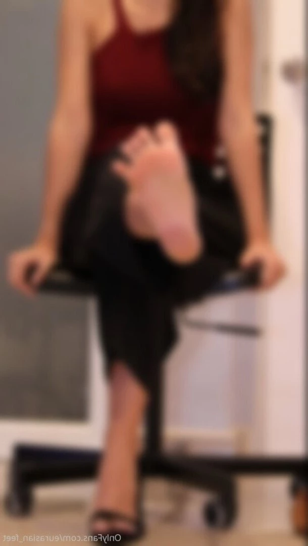 Eurasian Feet [ eurasian_feet ] Onlyfans leaked photo 4482150 on Hotleaks.tv