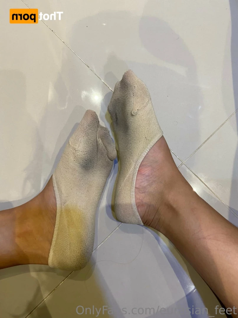 Eurasian Feet [ eurasian_feet ] Onlyfans leaked photo 15593332 on Hotleaks.tv