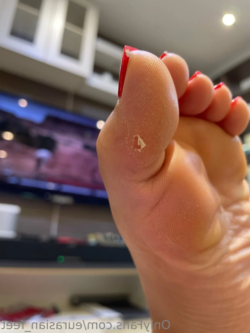 Eurasian Feet [ eurasian_feet ] Onlyfans leaked photo 15906742 on Hotleaks.tv
