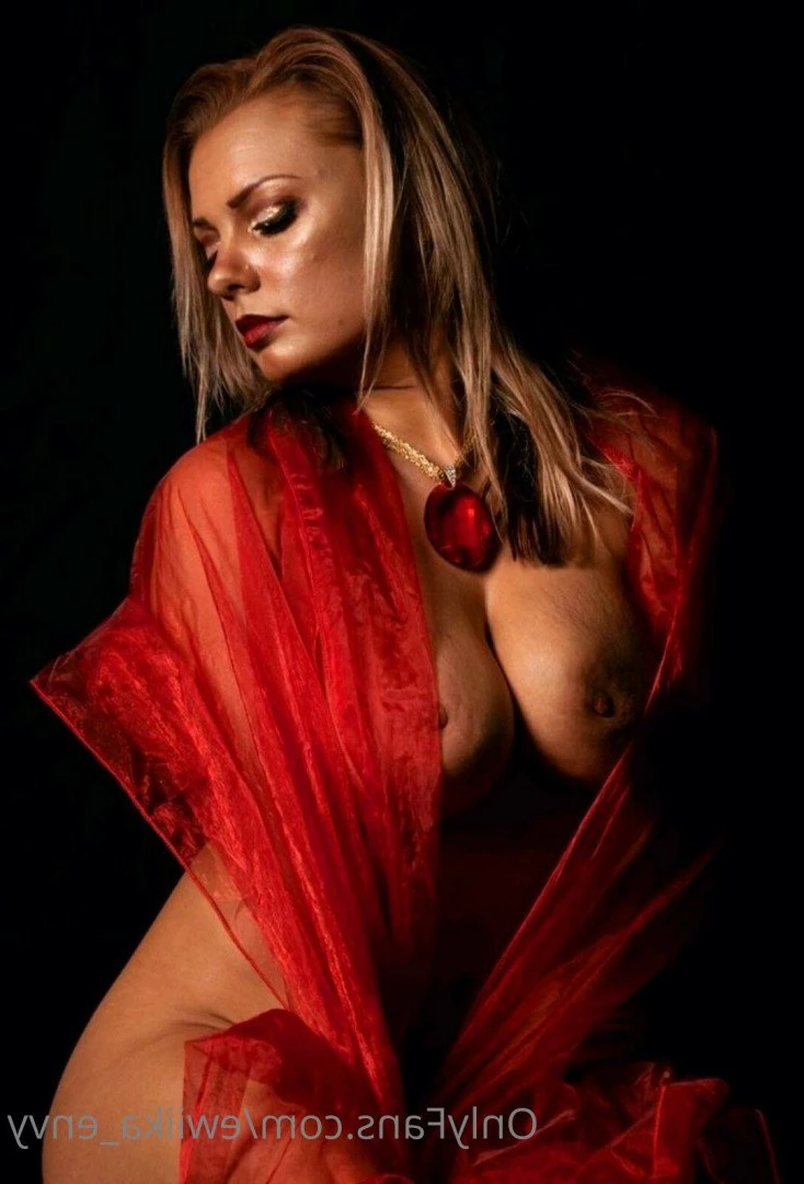 ewiika_envy Onlyfans leaked photo 2367775 on Hotleaks.tv