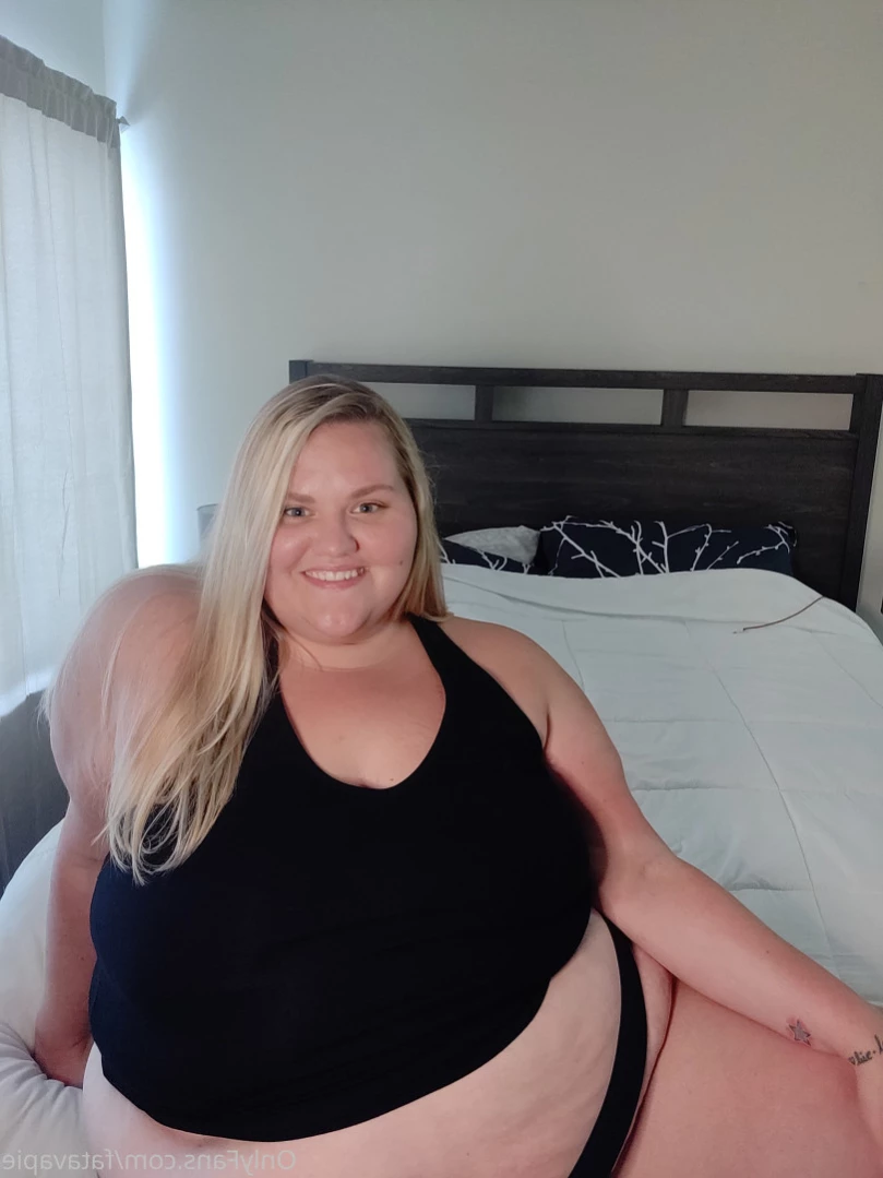 Ava Pie [ fatavapie ] Onlyfans leaked photo 13872354 on Hotleaks.tv