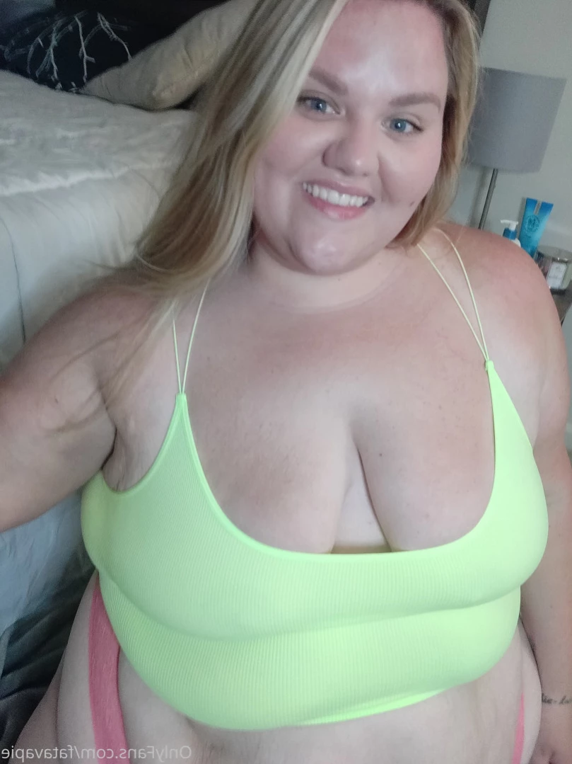 Ava Pie [ fatavapie ] Onlyfans leaked photo 14008048 on Hotleaks.tv