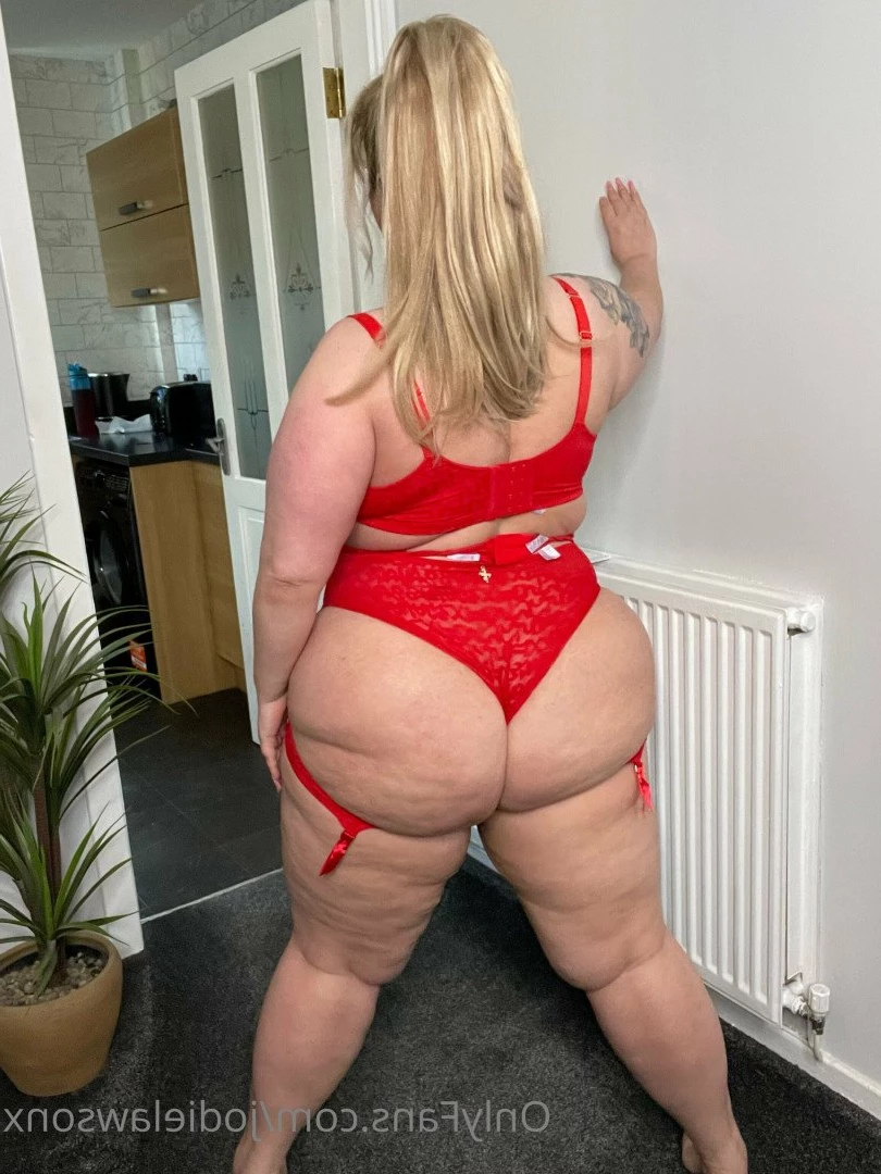 BIG BOOTY JODIE [ jodielawsonx ] Onlyfans leaked photo 2398680 on Hotleaks.tv