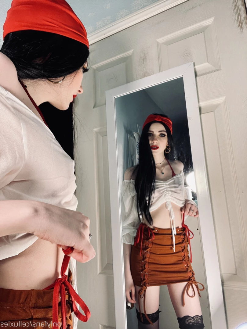 Lanie Luxx [ lanieluxx ] Onlyfans leaked photo 12778495 on Hotleaks.tv