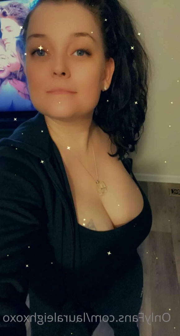 Lauraleigh 🎀 4'10🤗 Big Tits🎀 [ lauraleighxoxo ] Onlyfans leaked photo 6460995 on Hotleaks.tv