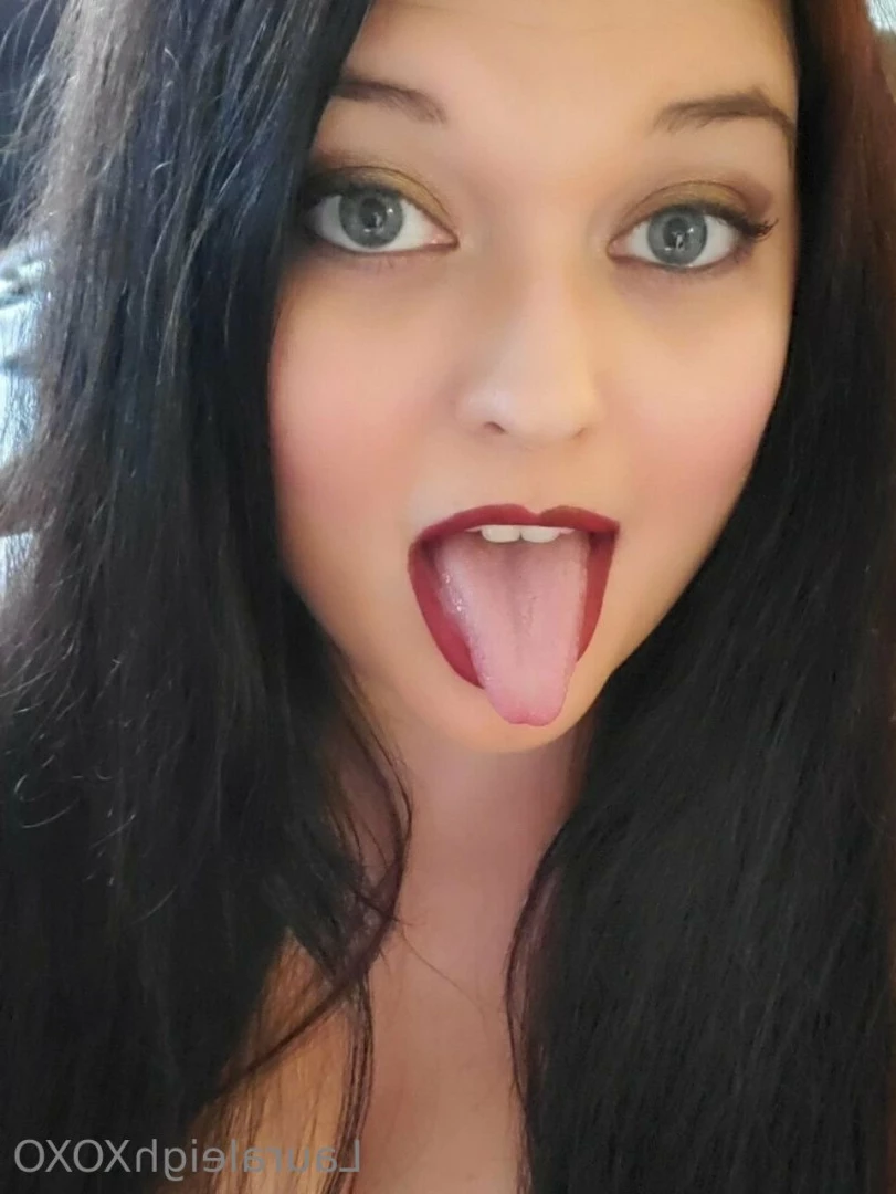 Lauraleigh 🎀 4'10🤗 Big Tits🎀 [ lauraleighxoxo ] Onlyfans leaked photo 9586322 on Hotleaks.tv