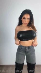 15606855