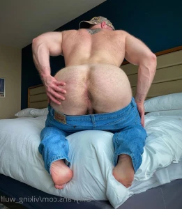 2321985