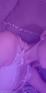178027