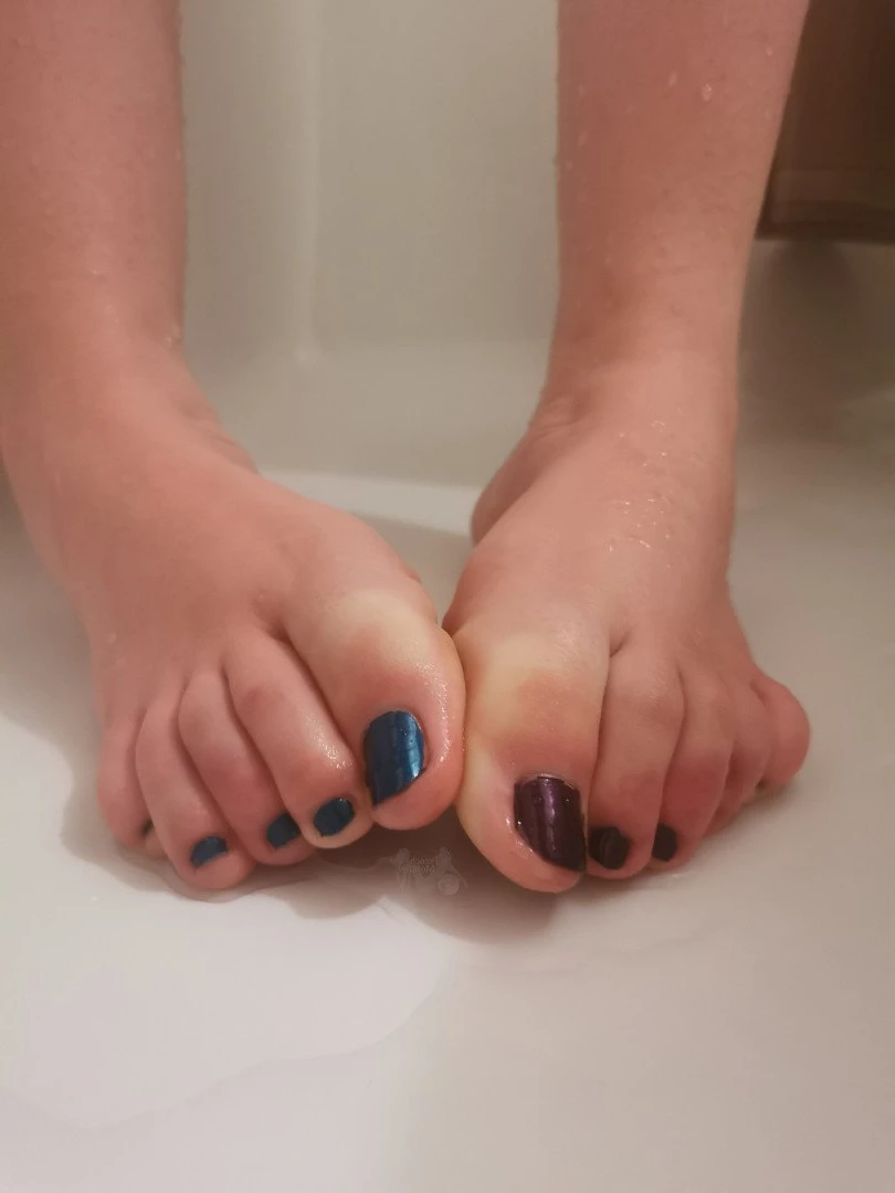 French Moon [ frenchmoon69 ] Onlyfans leaked photo 3801424 on Hotleaks.tv