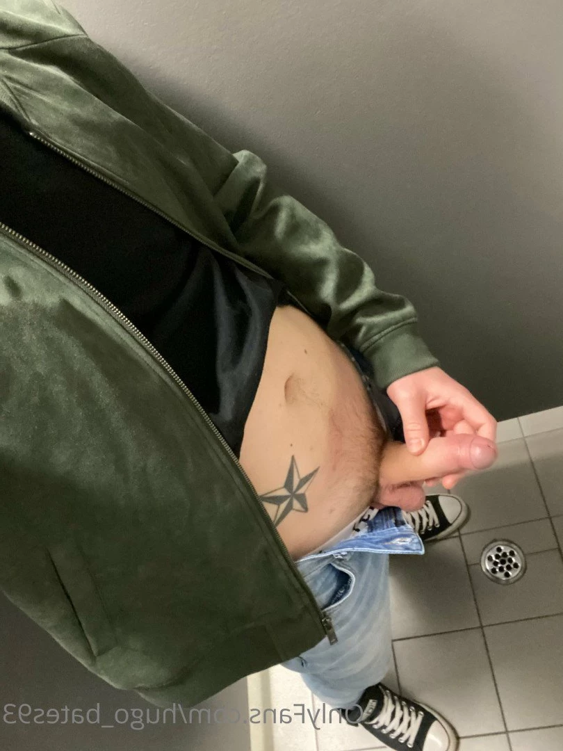 hugo_bates93 Onlyfans leaked photo 2320490 on Hotleaks.tv
