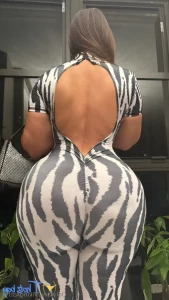 18614298