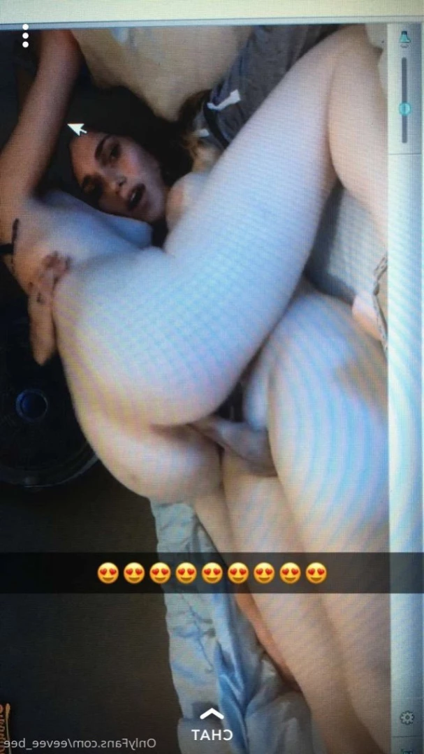 𝙀𝙚𝙫𝙚𝙚 &amp; 𝙂𝙞𝙣𝙜𝙚𝙧 💕 [ eevee_bee ] Onlyfans leaked photo 11034386 on Hotleaks.tv