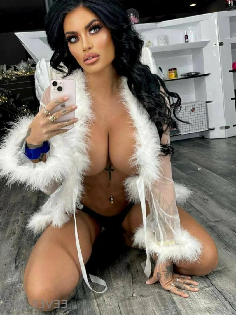 𝙀𝙚𝙫𝙚𝙚 &amp; 𝙂𝙞𝙣𝙜𝙚𝙧 💕 [ eevee_bee ] Onlyfans leaked photo 15403422 on Hotleaks.tv