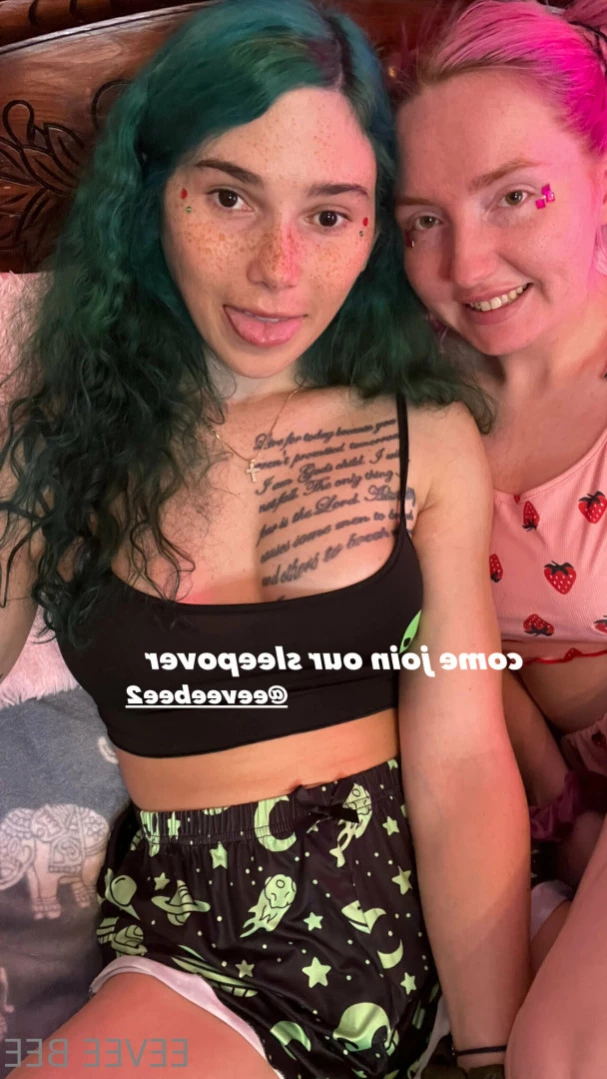𝙀𝙚𝙫𝙚𝙚 &amp; 𝙂𝙞𝙣𝙜𝙚𝙧 💕 [ eevee_bee ] Onlyfans leaked photo 15927830 on Hotleaks.tv