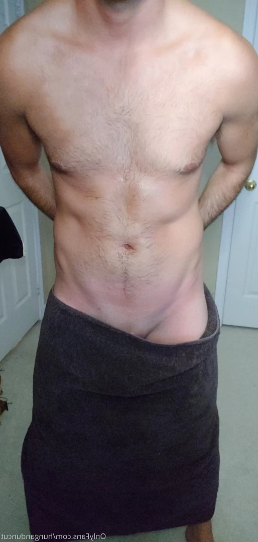Hung and uncut [ hunganduncut ] Onlyfans leaked photo 6028258 on Hotleaks.tv